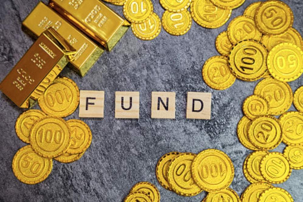 如何正确操作基金相关工具？操作过程中有哪些注意要点？