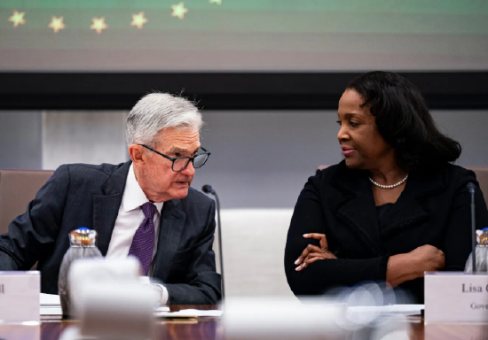 特朗普想要控制美联储