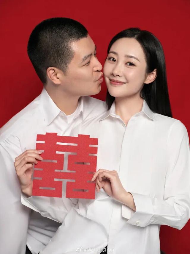 刚刚,知名女演员李纯官宣结婚!
