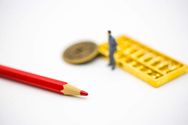 如何确保保险条款的公平与合理？